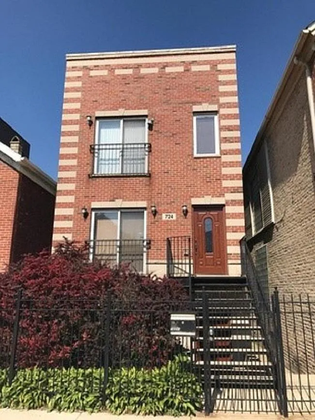 2 bed, 1200 sqft, $2,375 — Photo 1