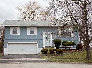 4560 Windsor Ct, Richton Park, IL