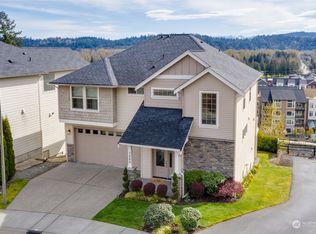 2660 NW Pine Cone Pl, Issaquah, WA