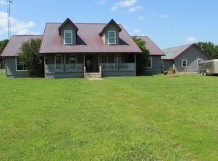 739 Pleasant Hill Rd, Caddo, OK 74729