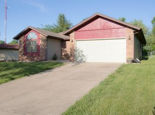 3592 S Colgate Ave, Springfield, MO 65807