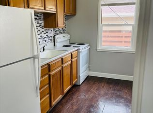 3709A Dale St, Manitowoc, WI 54220