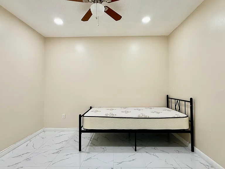 5913 Corson Pl — Photo 21