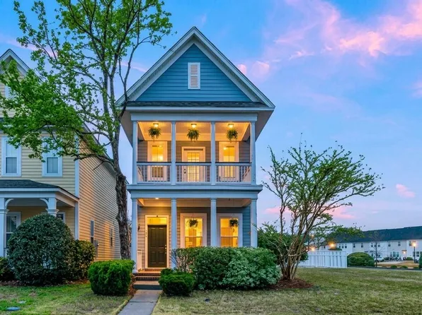 100 Hyacinth St, Summerville, SC 29483