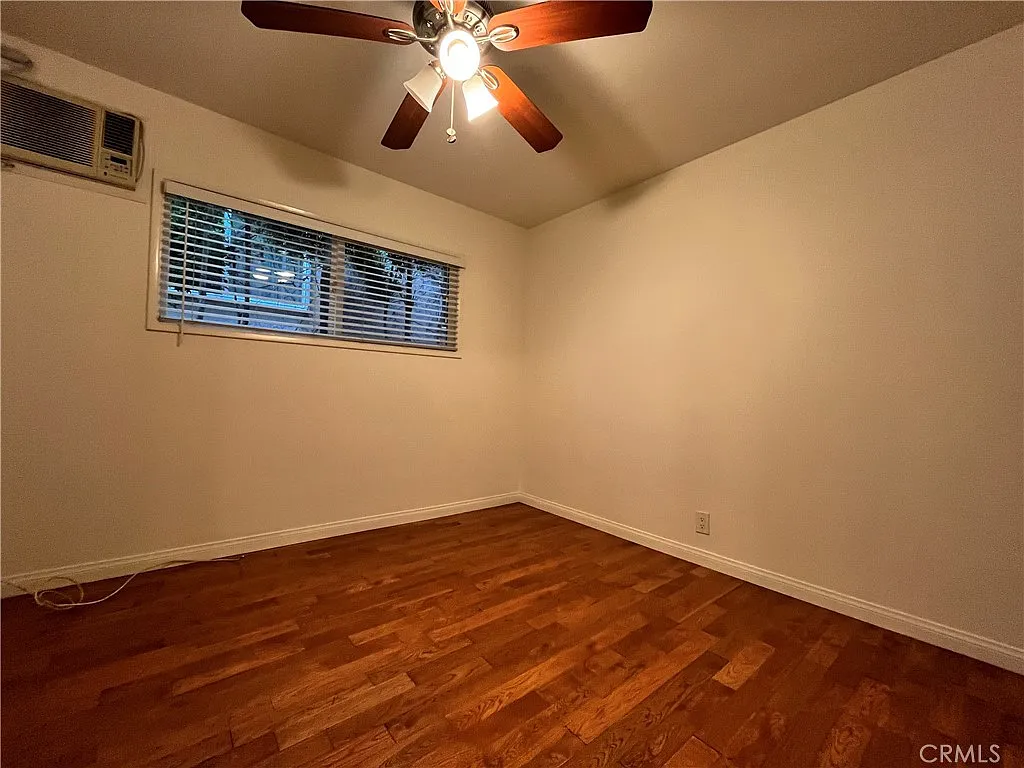 2 bed, 817 sqft, $2,700 — Photo 4