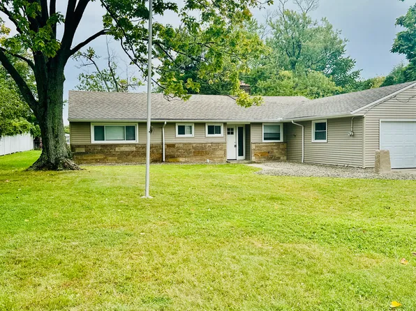 26510 Chardon Rd, Richmond Heights, OH 44143