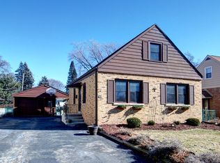 509 N Main St, Mount Prospect, IL 60056