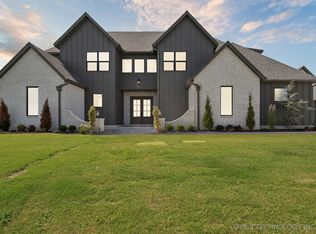 8224 S Wolf Creek Dr, Broken Arrow, OK 74014