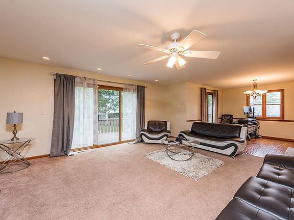 4th image of 3210 Stella Ct