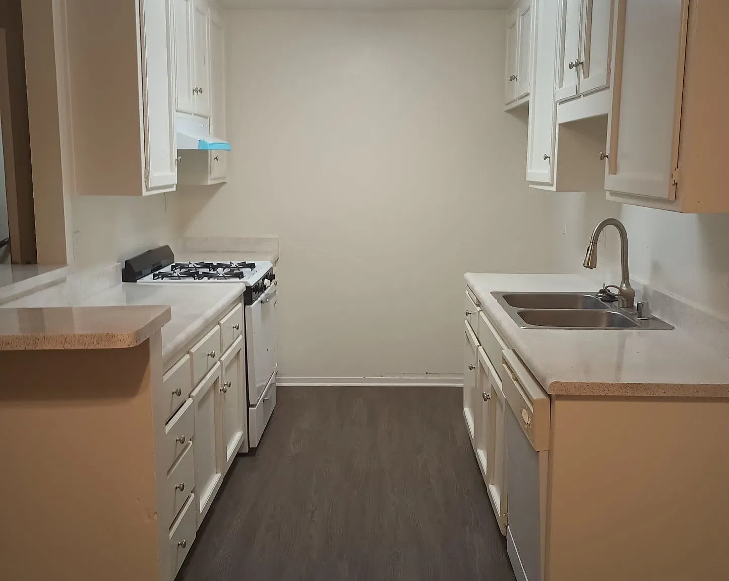 630 Cherry Ln — Photo 1