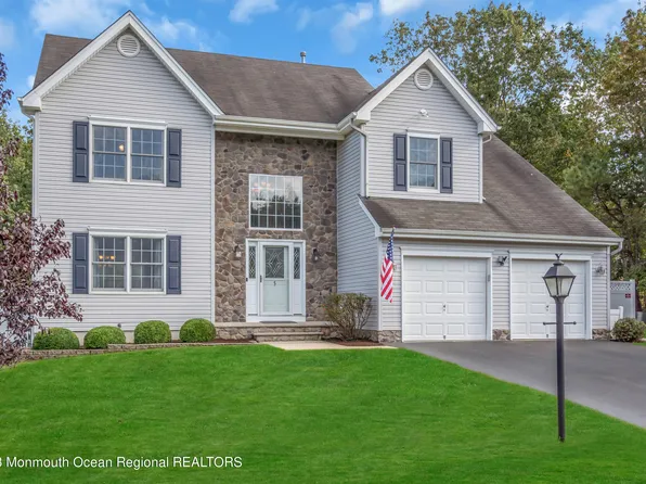 5 Whisper Way, Barnegat, NJ 08005