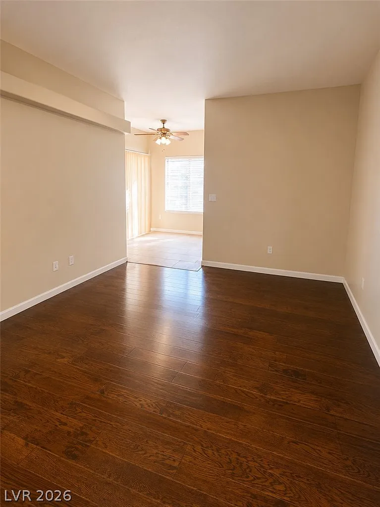 2 bed, 2.0 bath, 821 sqft, $1,280 — Photo 2