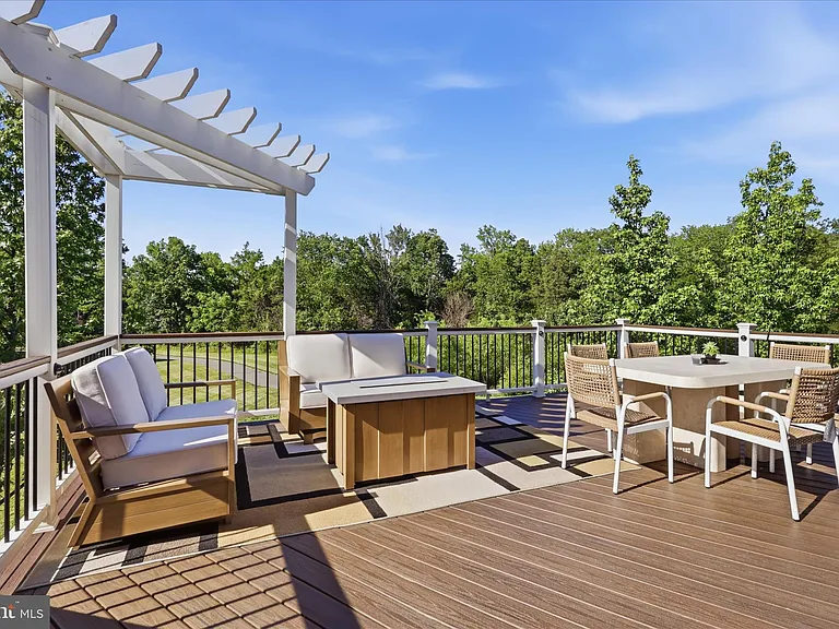 42522 Stratford Landing Dr — Photo 39