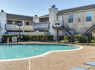 8787 Brae Acres Rd APT 403, Houston, TX 77074