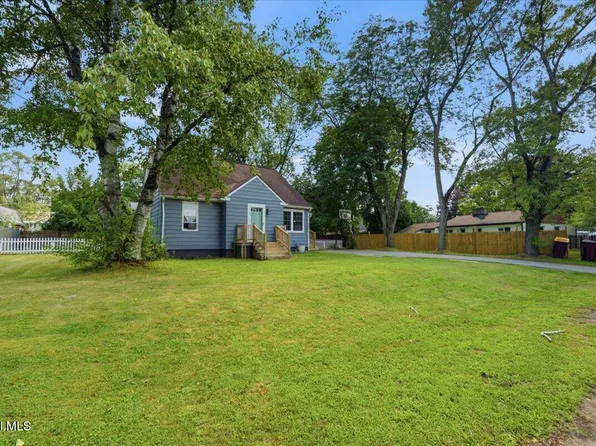 2 Dorrer Avenue, South Glens Falls, NY 12803