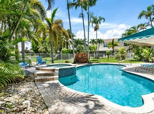 6241 C Durham Dr, Lake Worth, FL 33467