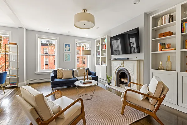 143 Bergen Street #301