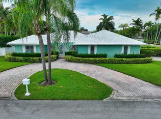 700 Valencia Dr, Boca Raton, FL 33432