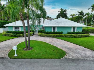 700 Valencia Drive, Boca Raton, FL, 33432