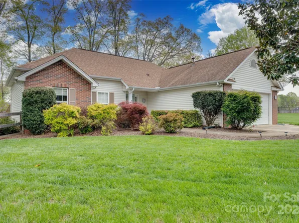 865 Murphy Hill Pl, Charlotte, NC 28214