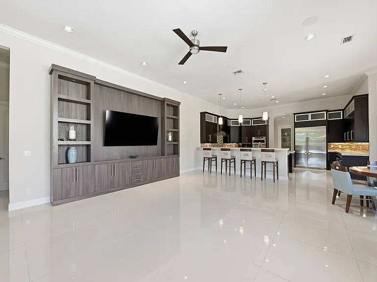 13550 Greentree Trl — Photo 33