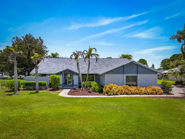 2092 SE PYRAMID Road, Port St Lucie, FL 34952