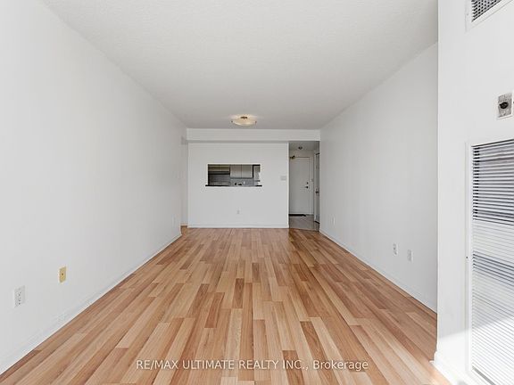 4th image of 3 Hickory Tree Rd #1502