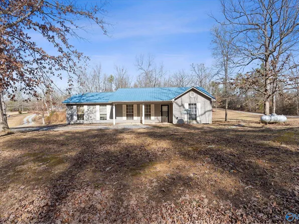 272 James Frazier Rd, Laceys Spring, AL 35754