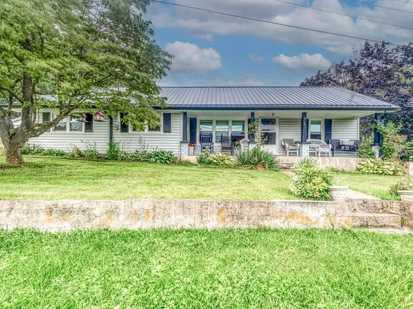 128 Dry Fork Rd, Chilhowie, VA 24319