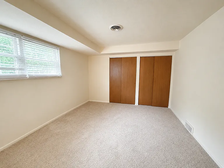 Large Bedroom