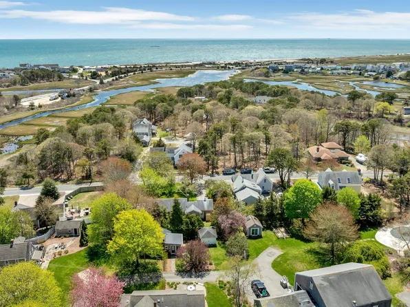 34 S Main Street, West Dennis, MA 02670