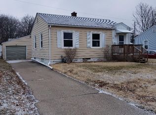 931 24th Ave, Rock Island, IL
