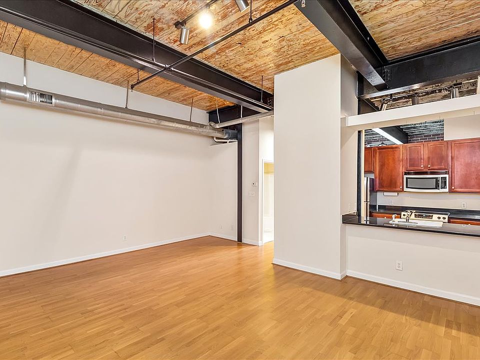 1st image of 815 Porter St #220U220
