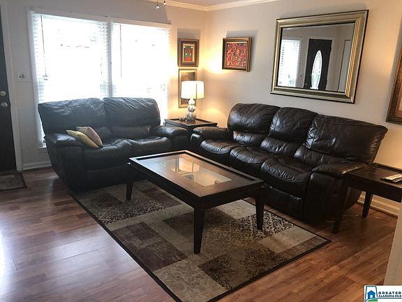 5th image of 2116 Larchmont Cir
