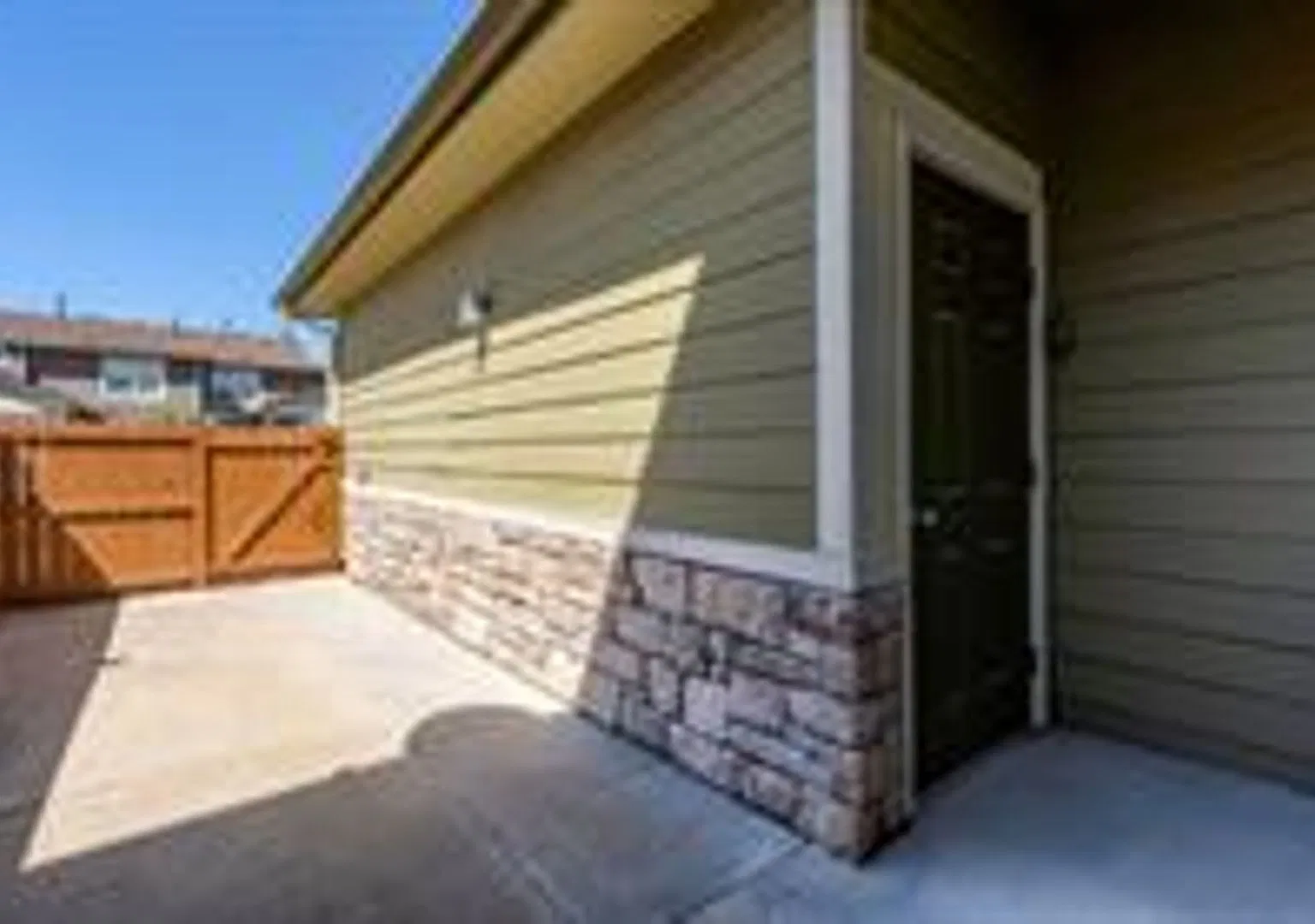 Great West Greeley Condo with easy access to Hwy 34, shopping and schools! — Photo 4