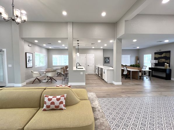 Westwood Reserve Apartments | 8801 Citrus Village Dr, Tampa, FL