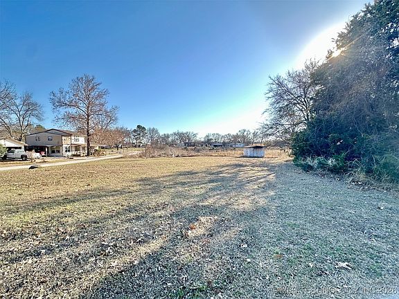 3rd image of 0 Meadowlark Ln