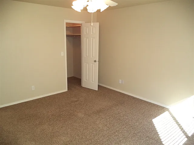 2344 N Ayrshire Pl — Photo 12