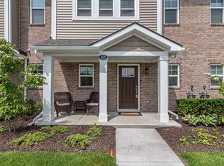 431 Wright St, Wixom, MI 48393