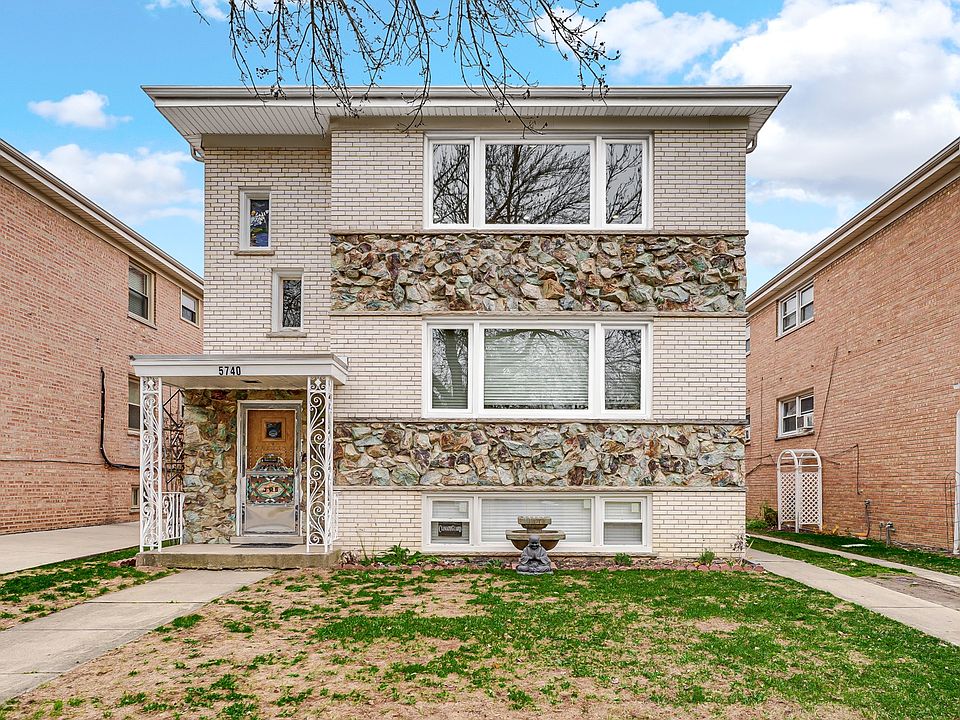 1st image of 5740 N Lowell Ave #2