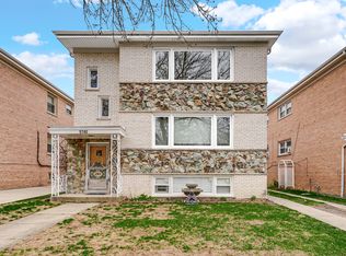 5740 N Lowell Ave #2, Chicago, IL 60646
