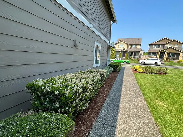 375 Tremont Ave #201 — Photo 36
