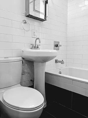 Rented by Lofts and Flats LLC | media 9