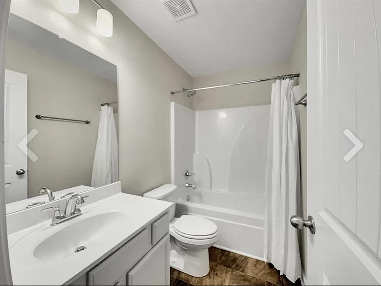 147 Addi St — Photo 8
