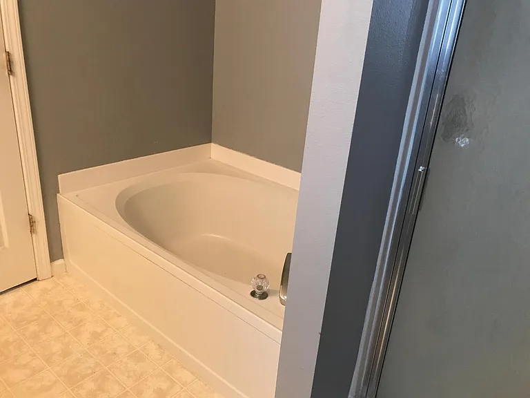 7324 Parklake Pl — Photo 5
