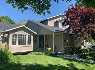 176 Eastridge Ln, Logan, UT 84321