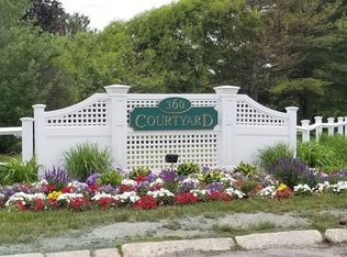 350 Littleton Rd #H15, Chelmsford, MA 01824