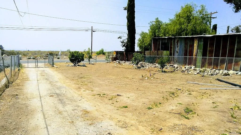 3 bed, 1200 sqft, $2,250 — Photo 1