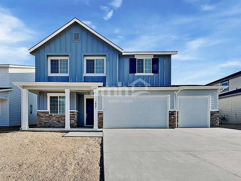 1407 E Ludlow Dr — Photo 1