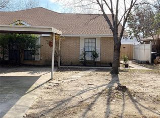 9915 Plainfield Dr, Fort Worth, TX 76108